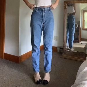 vintage Levi’s 550 jeans